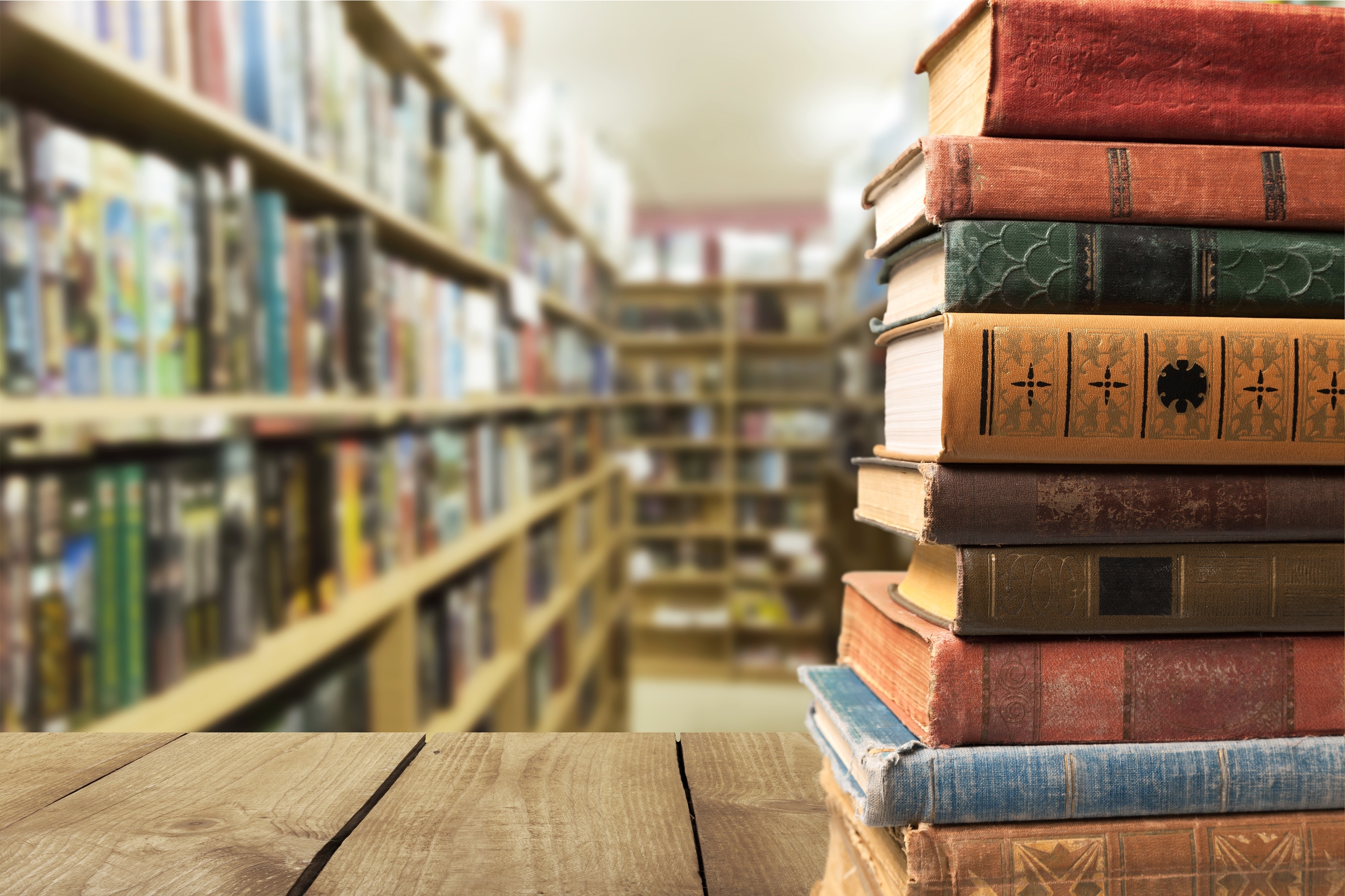 Моя библиотека как я собираю книги. Книжная полка с книгами. Красивые фото книг. Книга для…. Книги обои.